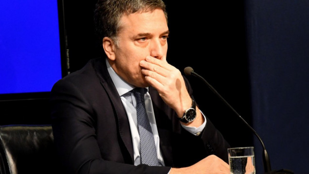 imagen Standard and Poor"s le bajó la calificación a la deuda argentina