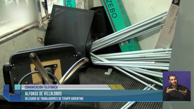 imagen Destrozaron las instalaciones del diario Tiempo Argentino y de Radio América