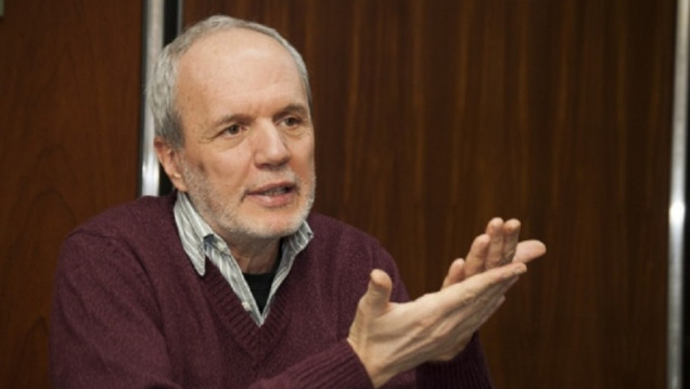 imagen Juan Villalba, el "hombre de radio" de la UNCUYO