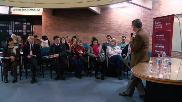 imagen Vinculación entre distintas unidades académicas