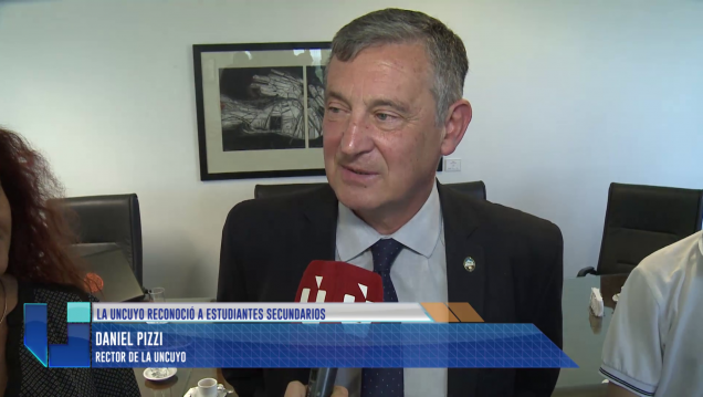 imagen Pizzi reconoció a estudiantes secundarios de la UNCUYO