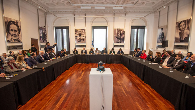 imagen Anuncian millonaria inversión para construir un nuevo edificio en el CCT de Mendoza