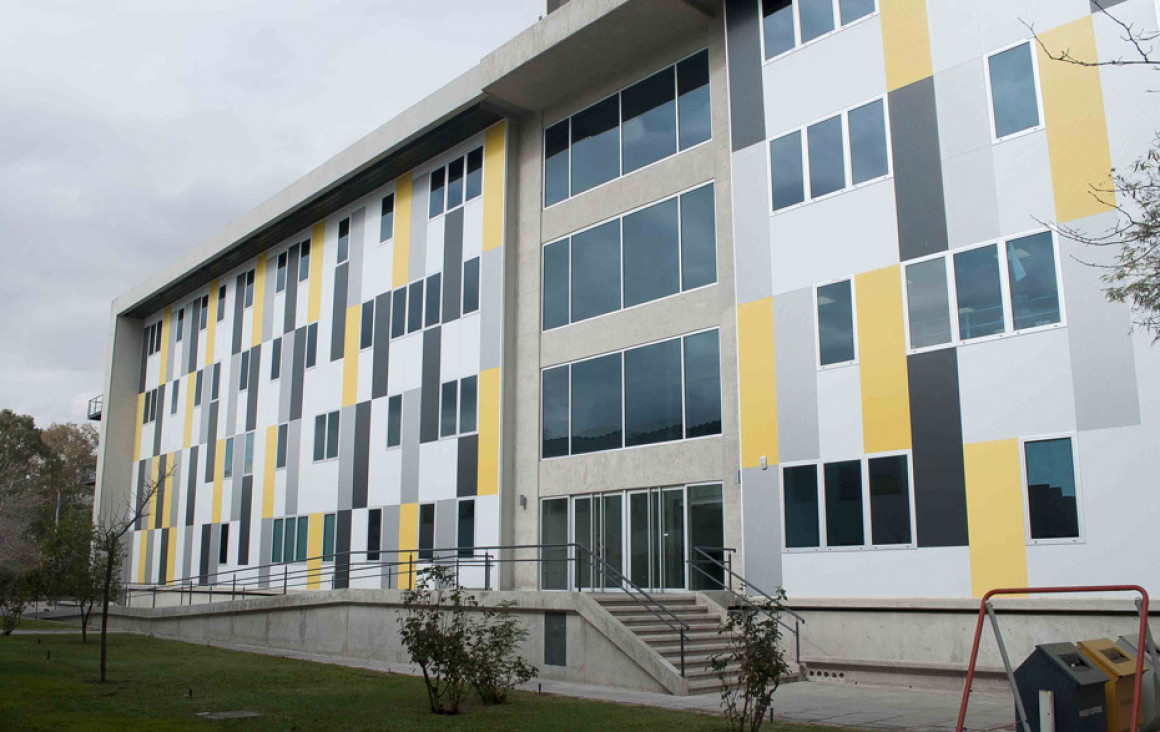 imagen Inauguran edificio del IHEM