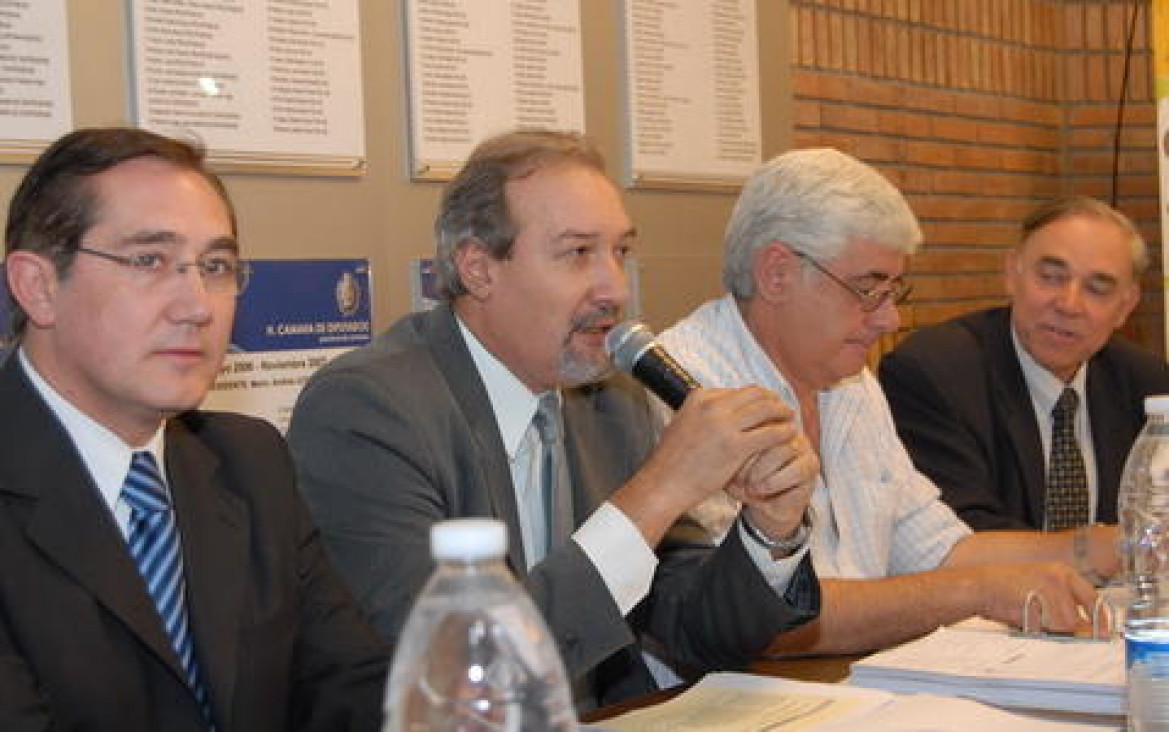imagen Hacienda presentó el proyecto de presupuesto 2011 y  ya recibió críticas