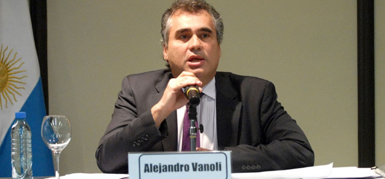 imagen Imputaron a Alejandro Vanoli por la venta de dólar futuro