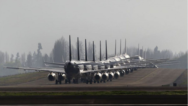 imagen Trastornos por varios vuelos cancelados de Aerolíneas y Austral 