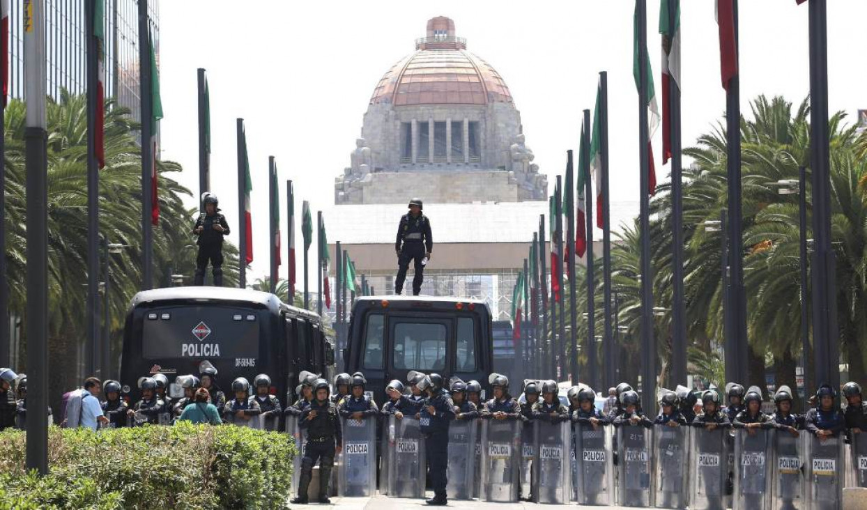imagen México: tras la represión, los muertos ascienden a 12