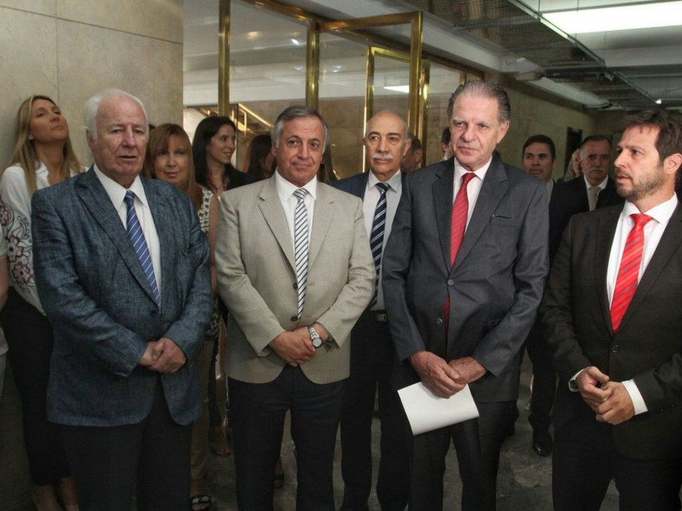 imagen "Puede ser hombre, mujer o travesti", dijo el Gobierno sobre futuros jueces de la Corte