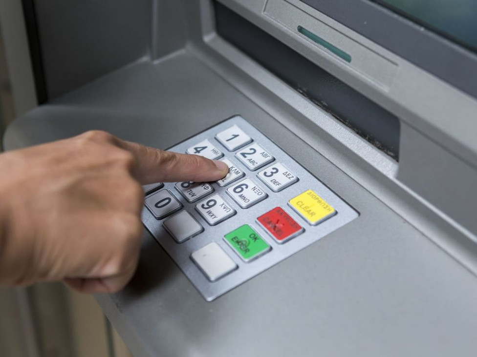 imagen Cuáles son las alternativas para extraer dinero sin pasar por el cajero