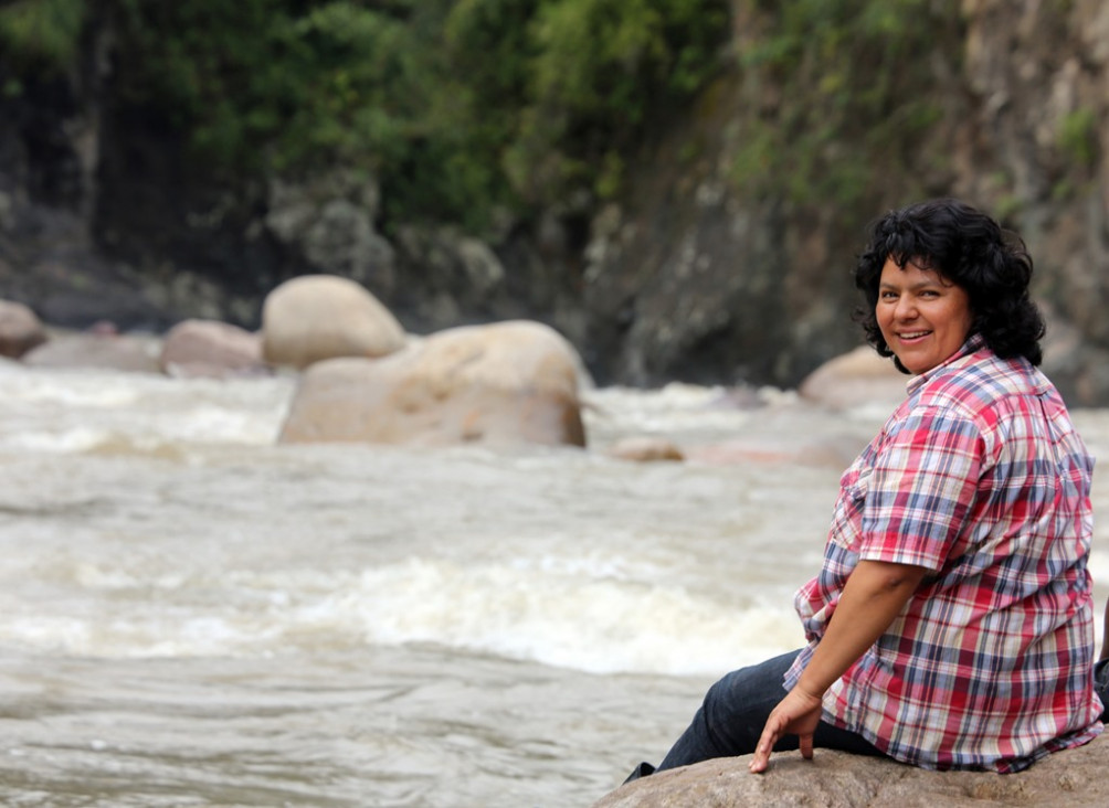 imagen Asesinaron a la dirigente ambientalista indígena hondureña Berta Cáceres