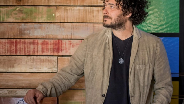 imagen Raly Barrionuevo presenta "A solas y sin libreto"