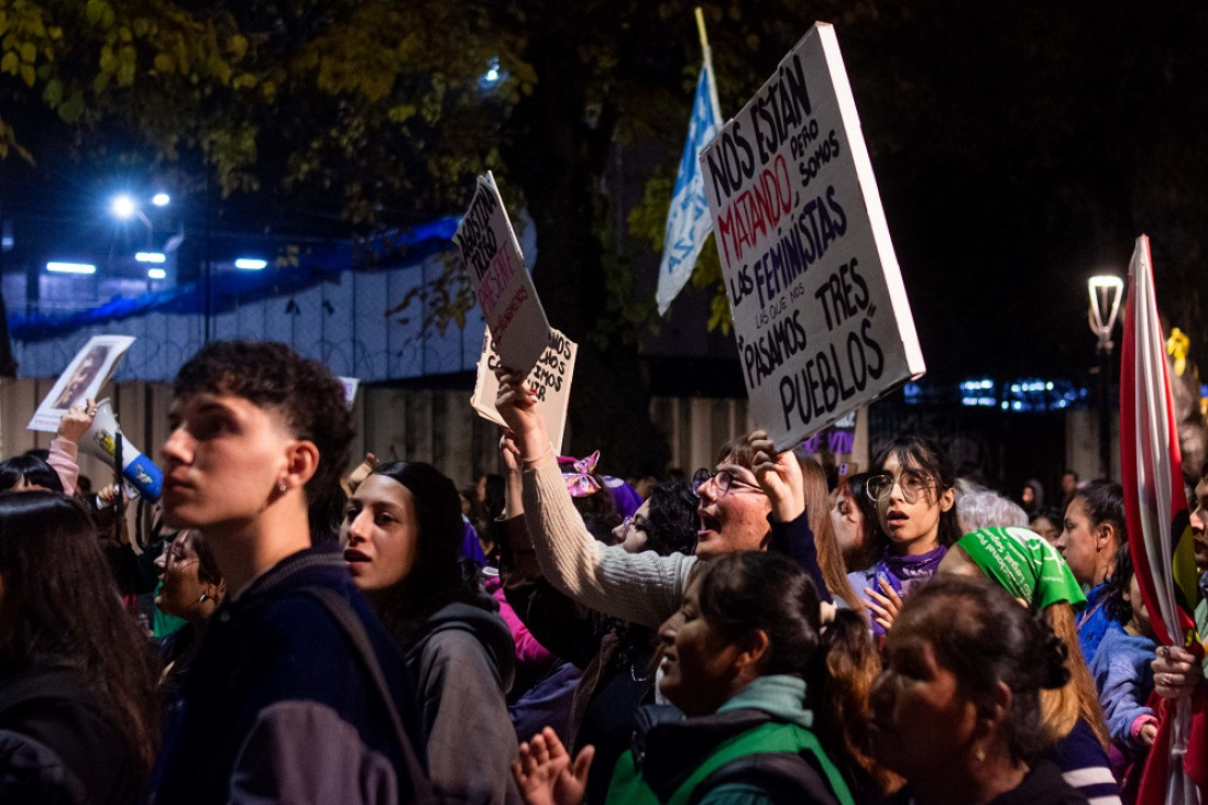 imagen Ni Una Menos en imágenes: lo que las mendocinas dijeron en las calles 
