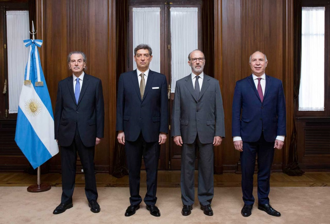 imagen Demandaron al Ejecutivo por proponer dos varones más para la Corte Suprema de Justicia