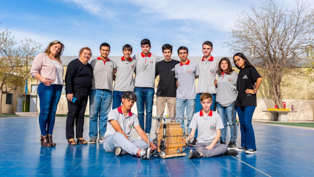imagen Con un equipo de Mendoza, Argentina salió subcampeona en el Mundial de Robótica