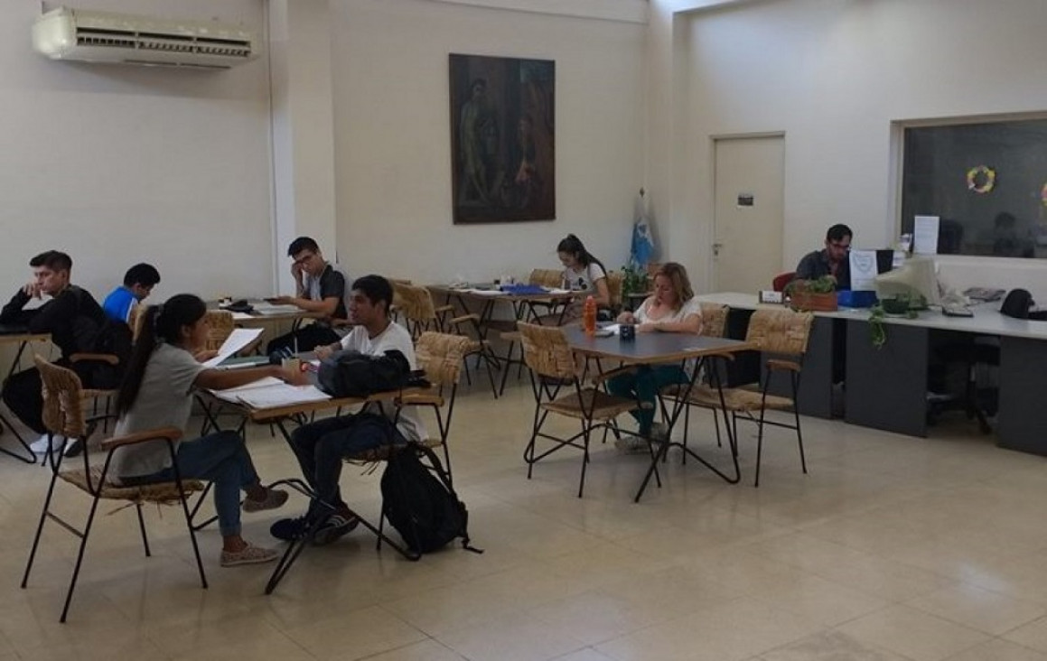 imagen Anunciaron horario de verano de la Biblioteca Pública General San Martín