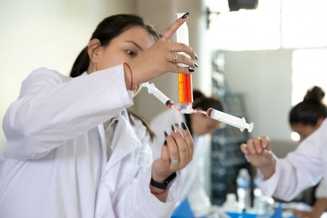 imagen ¿Y si la ciencia no alcanza? El costo de dudar del método científico 