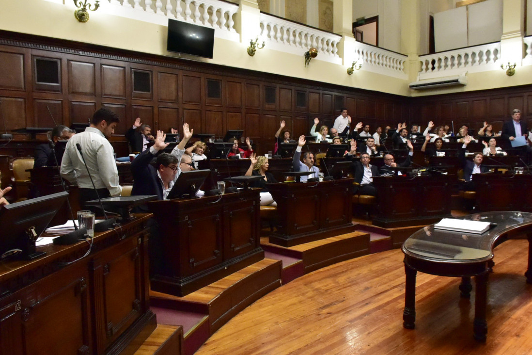 imagen Cornejo disolvió la Cámara de Apelaciones
