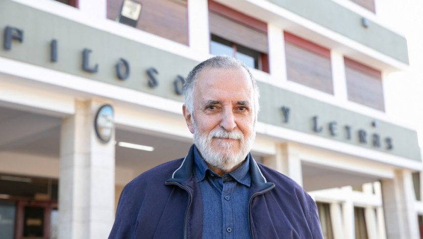 imagen Aprender a escuchar y crecer: el viaje de estudiar Filosofía a los 80 años
