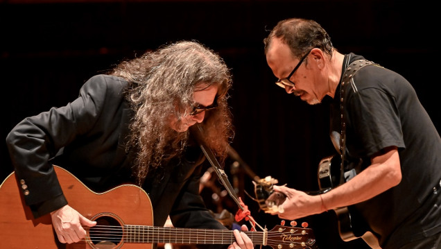 imagen Comenzó Hongosto, el ciclo de teatro mágico y de música que homenajea al Nuevo Cancionero