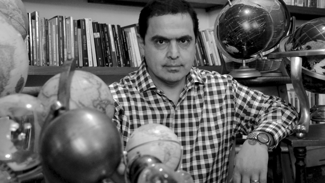 imagen Mariano Saravia presenta Geofútbol, un libro donde se cruzan política y pasión