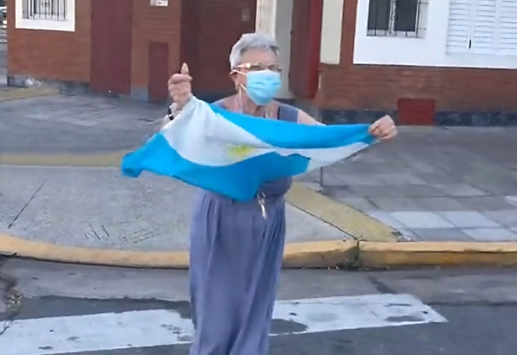 imagen "Abuela Lalalala" y el Mundial que se vive minuto a minuto en las redes  
