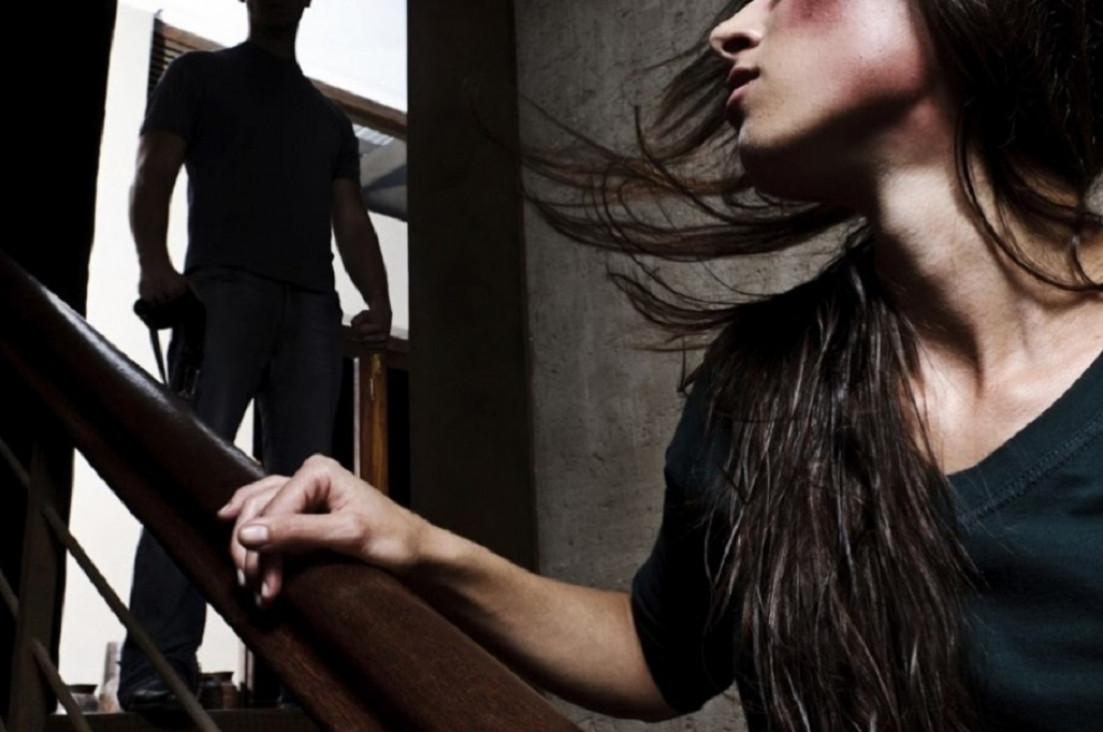 imagen Un hombre abusaba de su esposa, hija y sobrina y las obligaba a prostituirse