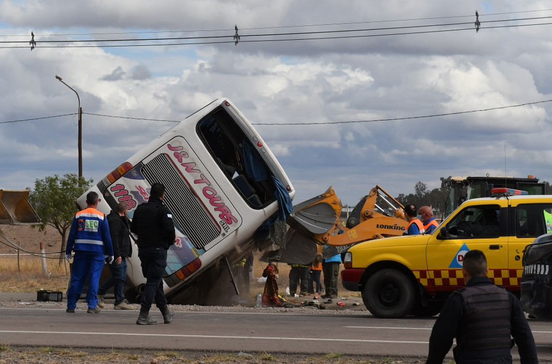 imagen Trágico accidente con hinchas de Boca sobre la Ruta 7