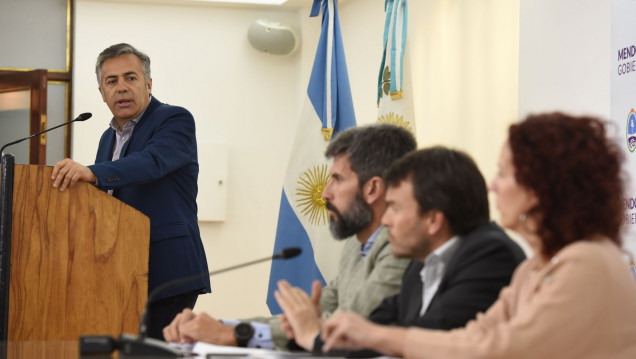 imagen Cornejo y la cláusula gatillo: "Cumpliremos con lo pactado" 