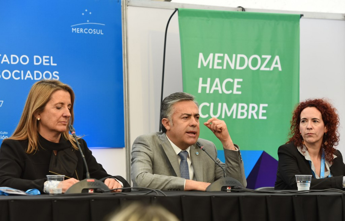 imagen Los pasos internacionales como ejes de integración 