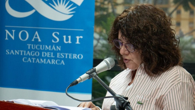 imagen "Indagar en el discurso, en los límites de lo decible y lo pensable, es el oficio de la investigación" 