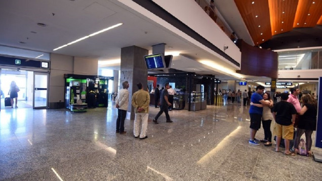 imagen Cayó 50 % la demanda para viajar al exterior