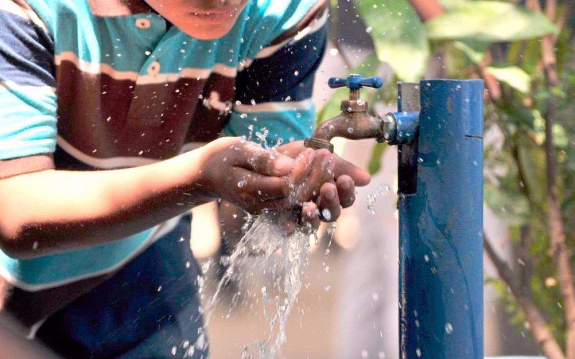 imagen Casi 10 millones de argentinos no tienen acceso a la red pública de agua