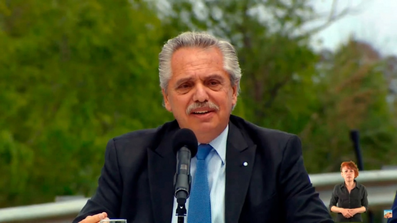 imagen Alberto Fernández opinó sobre el Día de la Lealtad: "Es propiedad de todos los argentinos"