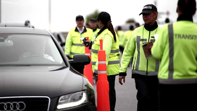 imagen Alcohol cero al volante: crece la polémica antes del tratamiento en el Senado