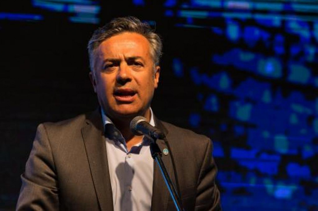 imagen Declaración jurada de Cornejo: en un año sumó un auto a sus bienes