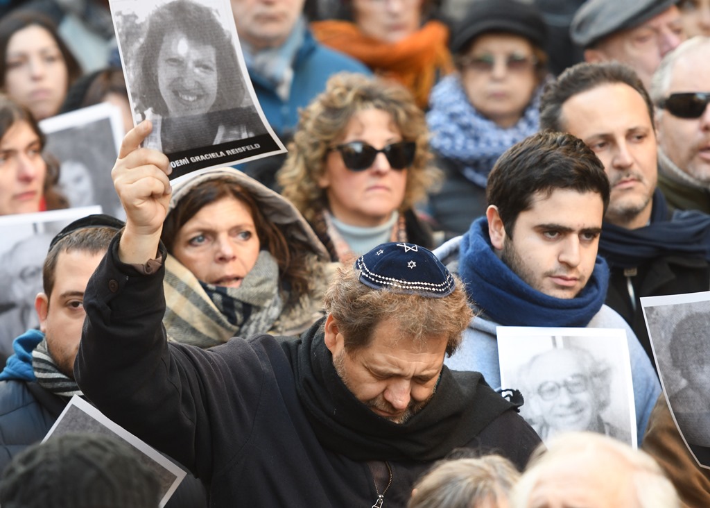 imagen "La impunidad destruye la confianza en la justicia", dijo el presidente de la AMIA