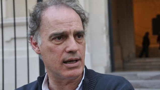 imagen Aníbal Ibarra se convirtió en el abogado de Cristina y ya le pegó al Gobierno 