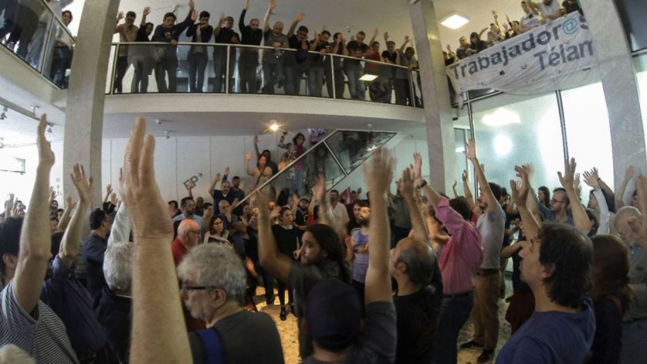 imagen Paro en la agencia Télam por el despido de periodistas