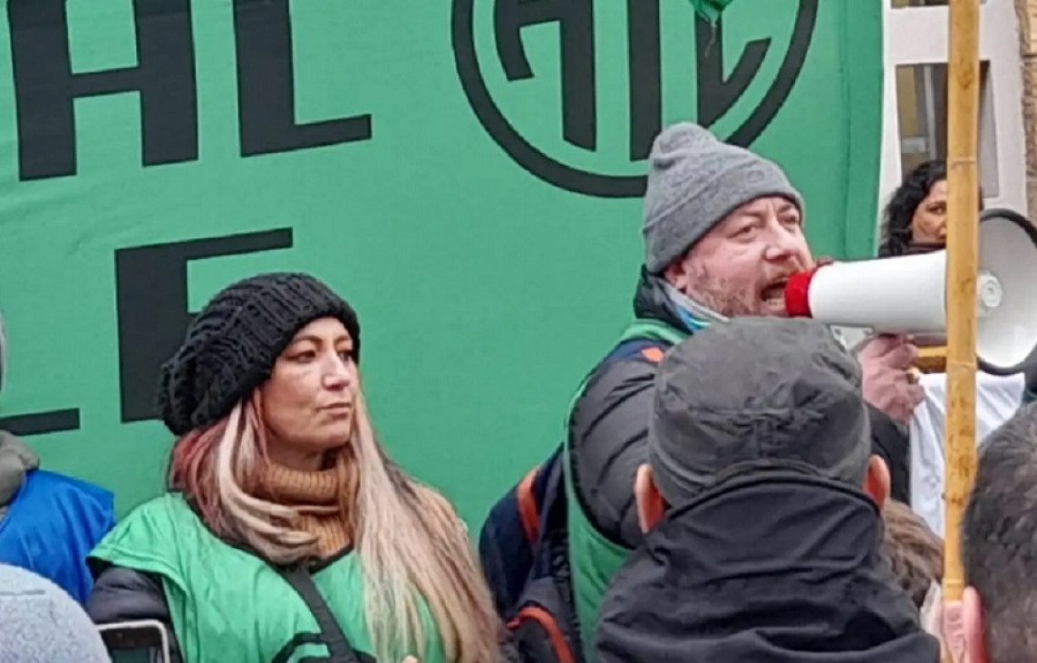 imagen Roberto Macho, titular de ATE en Mendoza, fue detenido por reiterados cortes de calles