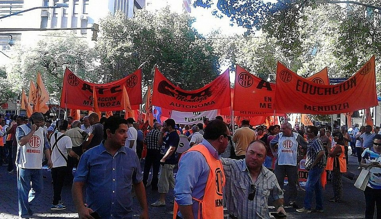 imagen ATE y la CTA fueron multados por cortar calles del centro