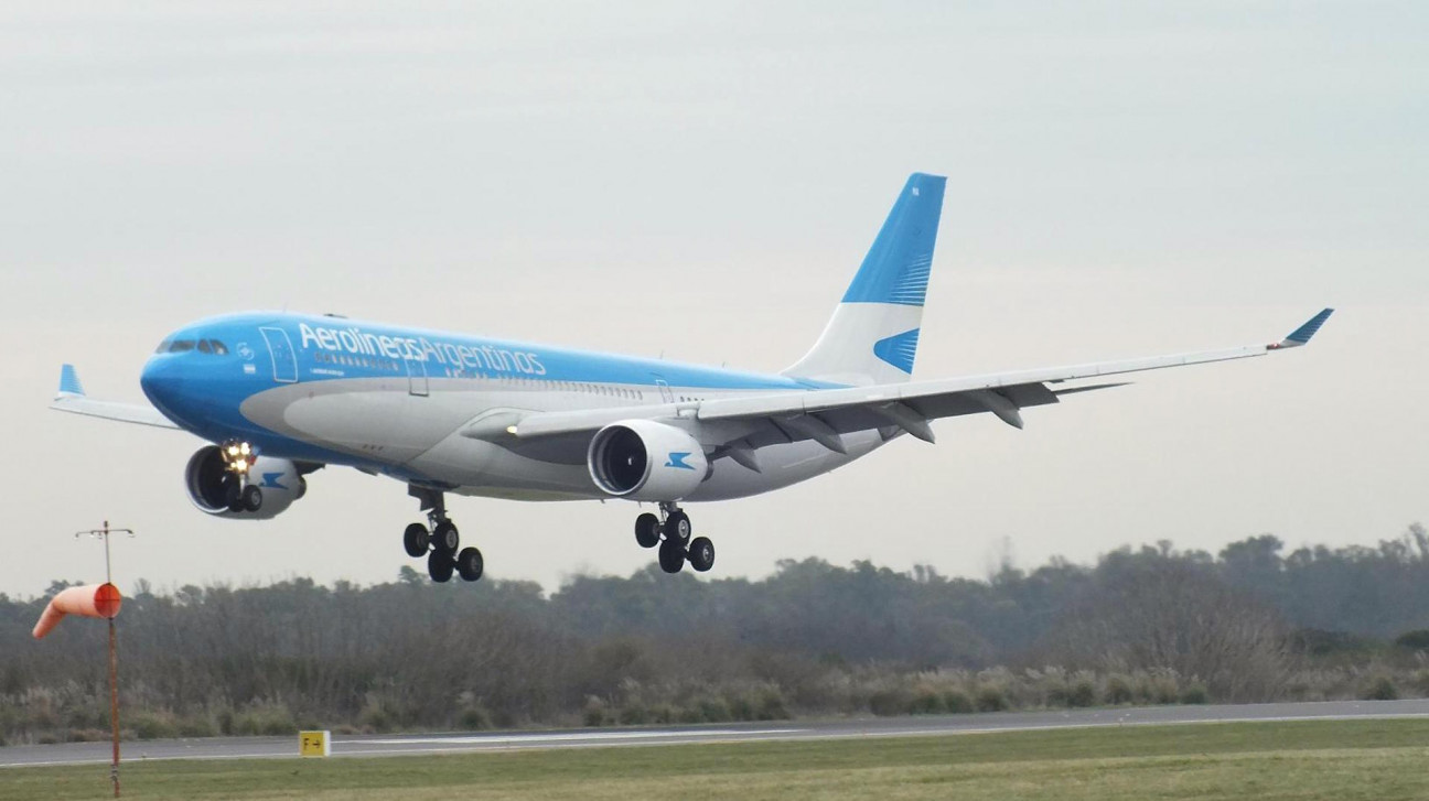 imagen Aerolíneas canceló cuatro vuelos internacionales por problemas gremiales