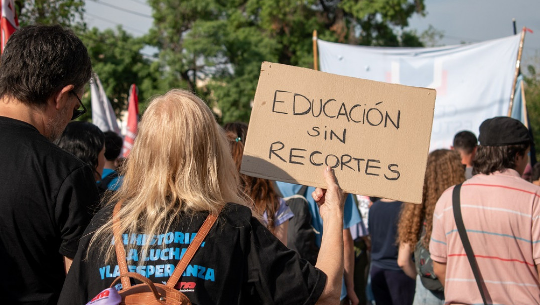 imagen Financiamiento universitario: el fallo de la Corte obliga a actualizar salarios y becas 