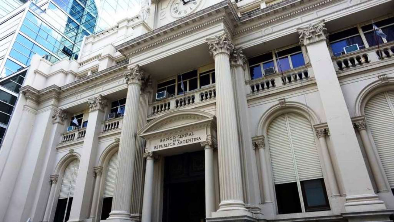 imagen Pese a la intervención del Central, el dólar superó su récord histórico