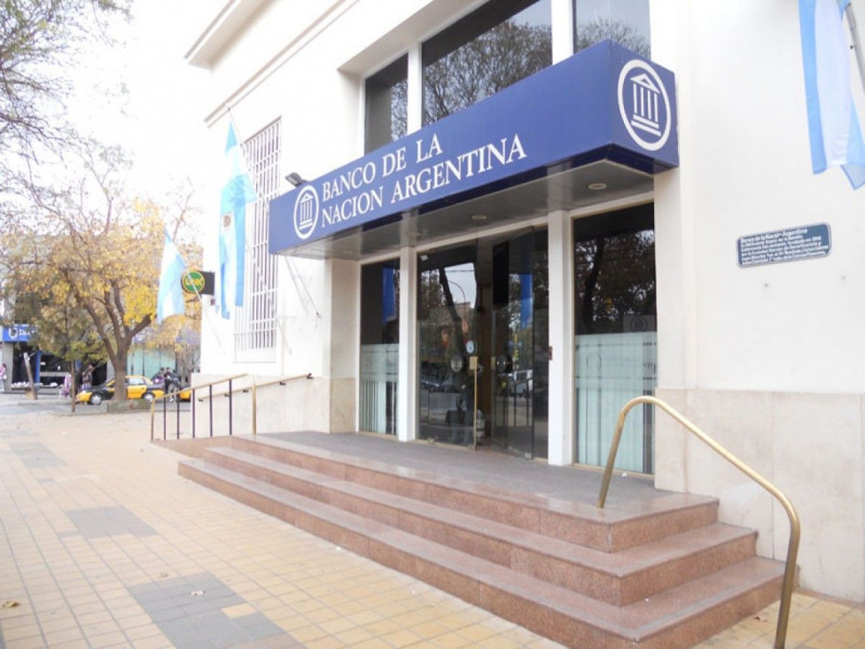 imagen La Bancaria rechazó una suba del 9 % y se prepara para ir al paro