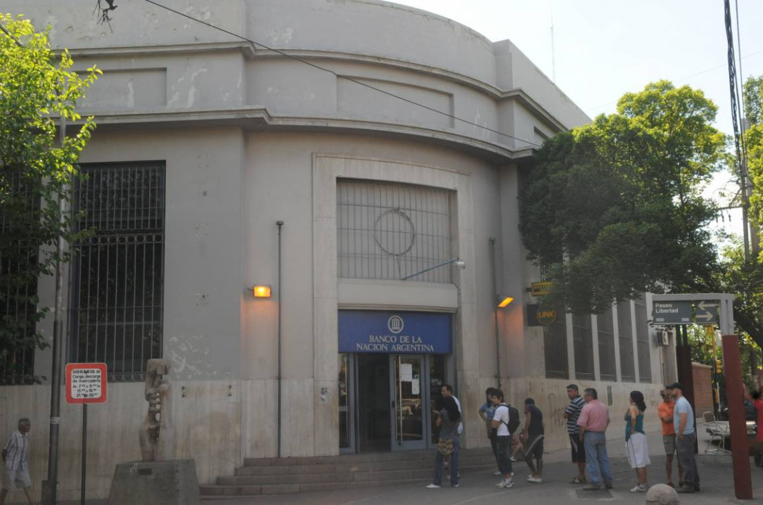 imagen El Nación deberá asistir a Mendoza para seguir como agente financiero