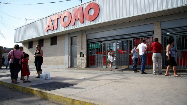 imagen En qué comercios se puede extraer efectivo sin pasar por un cajero automático