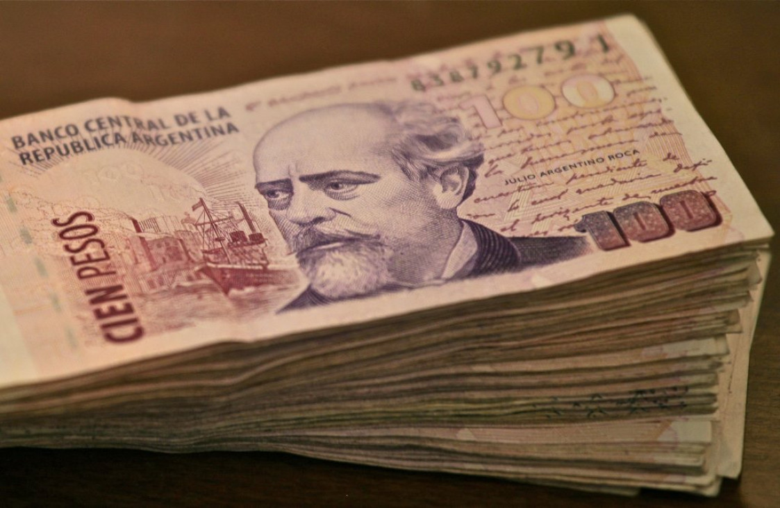 imagen Cada vecino de Guaymallén y Lujan "debe" $ 1700