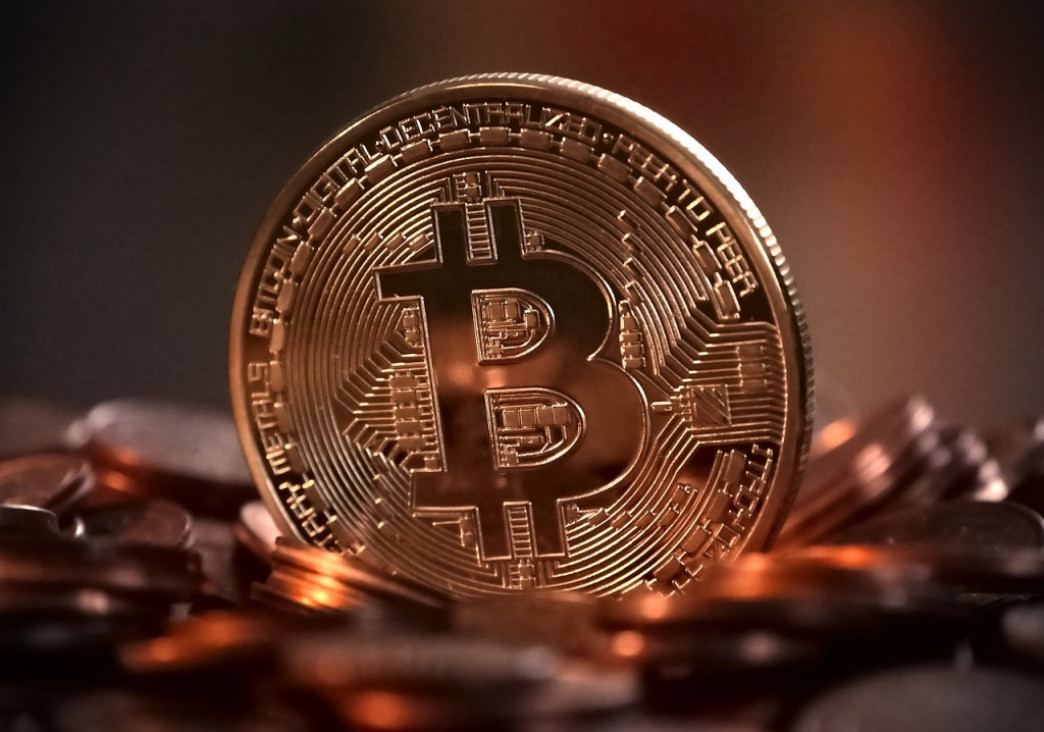 imagen El bitcoin marca otro récord y se acerca a los USD 10 000