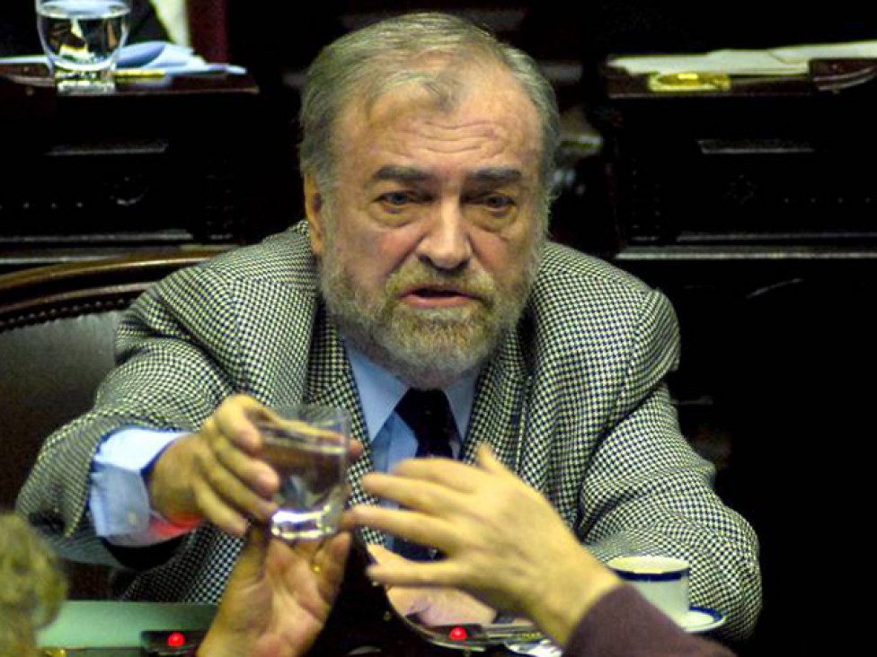 imagen Miguel Bonasso presentó un proyecto a favor de la eutanasia
