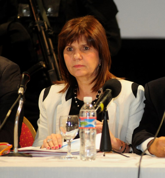 imagen Los insólitos tuits de la cuenta hackeada de Bullrich